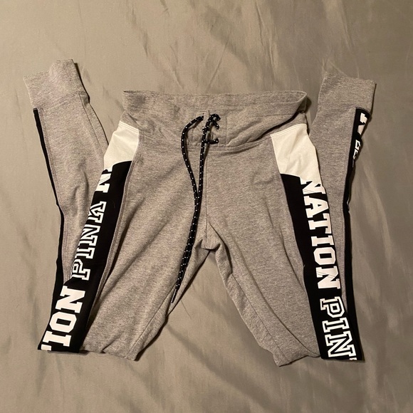 SOLD ON MERCARIIII ‼️SALE‼️ VS PINK Campus - Picture 1 of 3